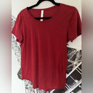 lululemon athletica Red Short Sleeve Tee